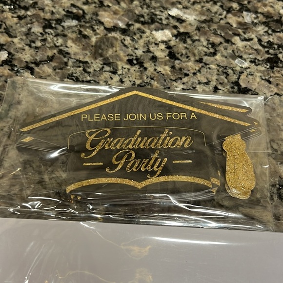 Graduation invites pack 20 - Picture 2 of 5